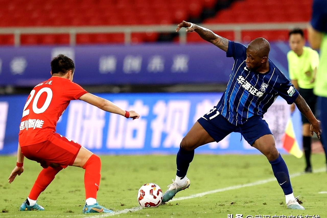 乐鱼网址 - 赛后德国杯焦点战；浙江稠州迎来里程碑；引发热议；轮换策略成焦点