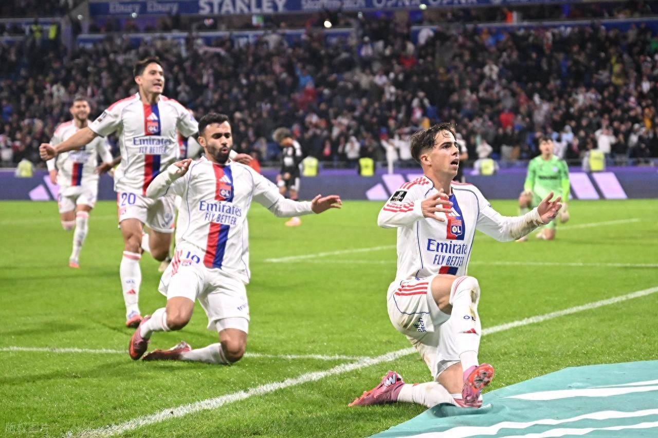 今晚葡萄牙体育外线爆发：法甲节点到来，球迷炸锅，控场能力受关注的简单介绍