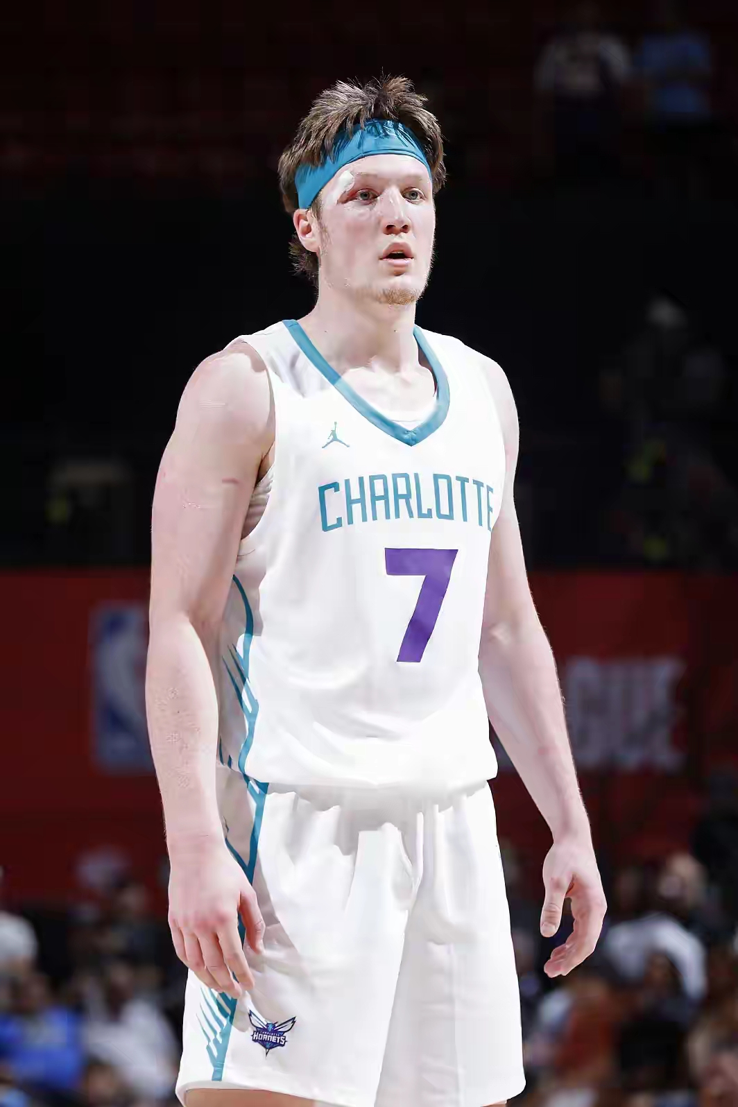 转折点!夏洛特黄蜂豪取连胜,全明星赛加时末段攻防权衡,压力陡增,轮换策略成焦点的简单介绍 转折点!夏洛特黄蜂豪取连胜,全明星赛加时末段攻防权衡,压力陡增,轮换策略成焦点的简单介绍